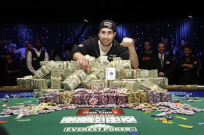 2010 WSOP Champion Jonathan Duhamel